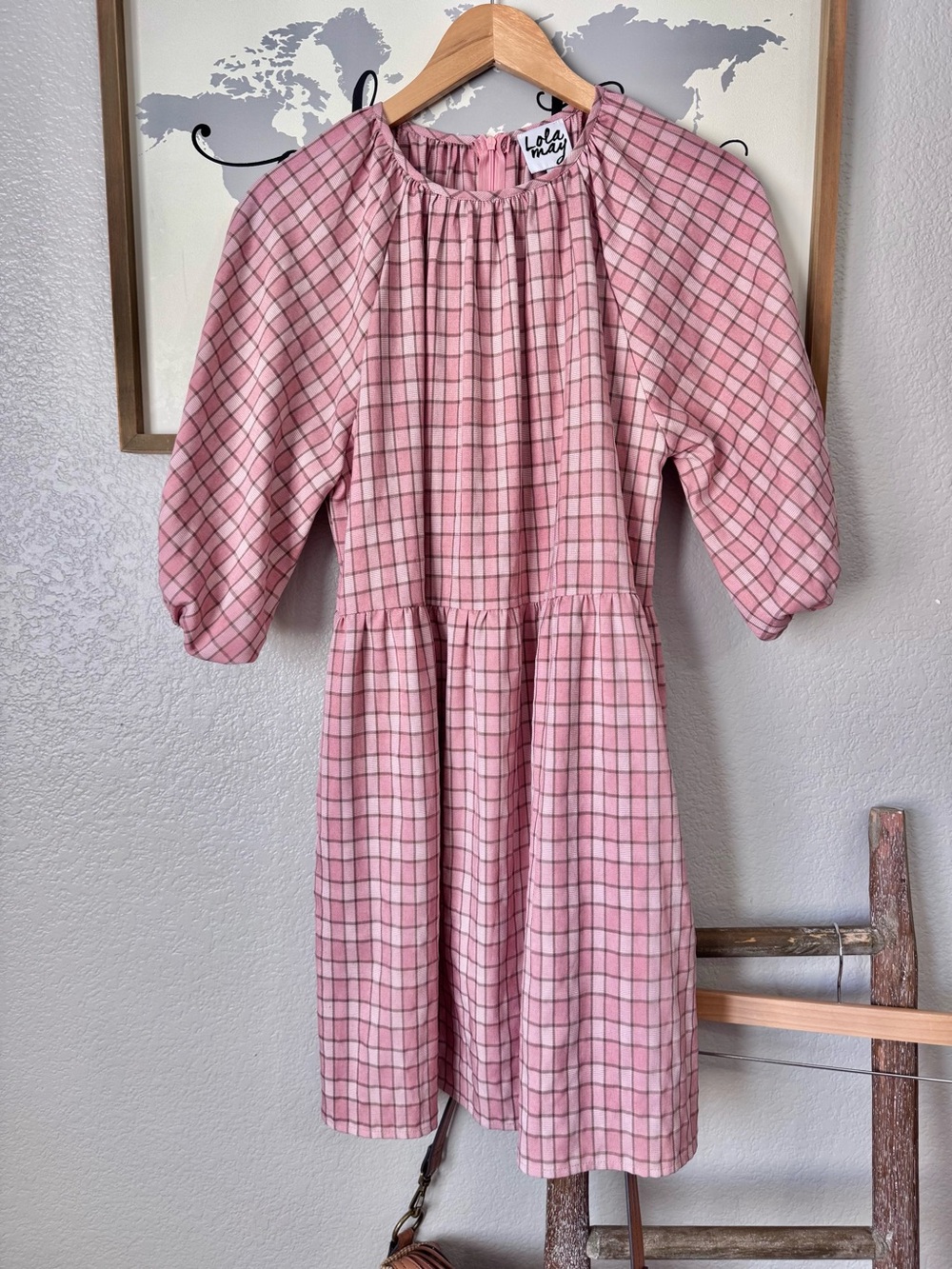 Lola May Size 10 pink plaid dress with pockets